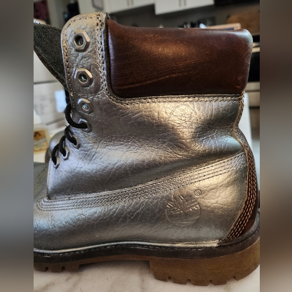 Timberland Custom Painted Silver Size US 9.5 - Picture 6 of 7